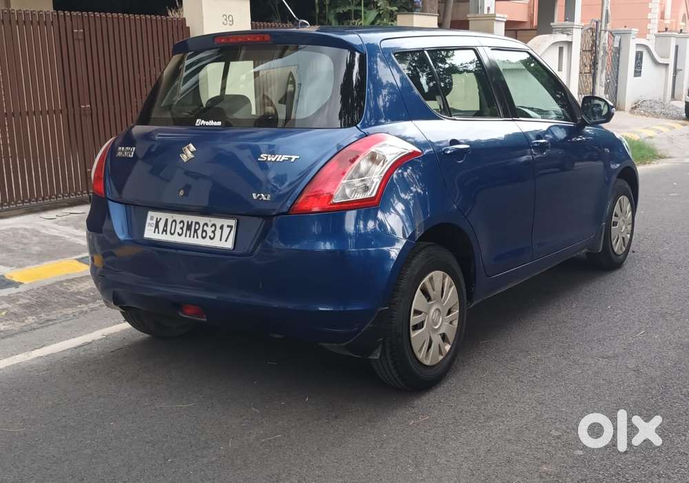 Maruti Suzuki Swift Vxi, 2012, Petrol