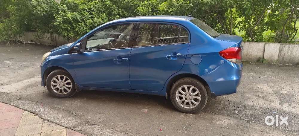 Honda Amaze 2013 Cng V 105000 Km Driven