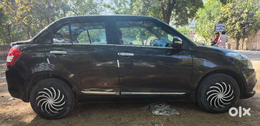 Maruti Suzuki Dzire 2017-2020 Vdi, 2015, Diesel