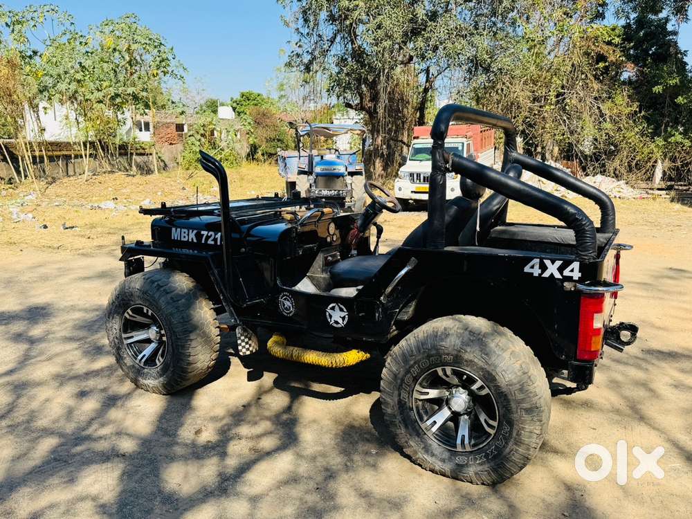 Mahindra Jeep 2020