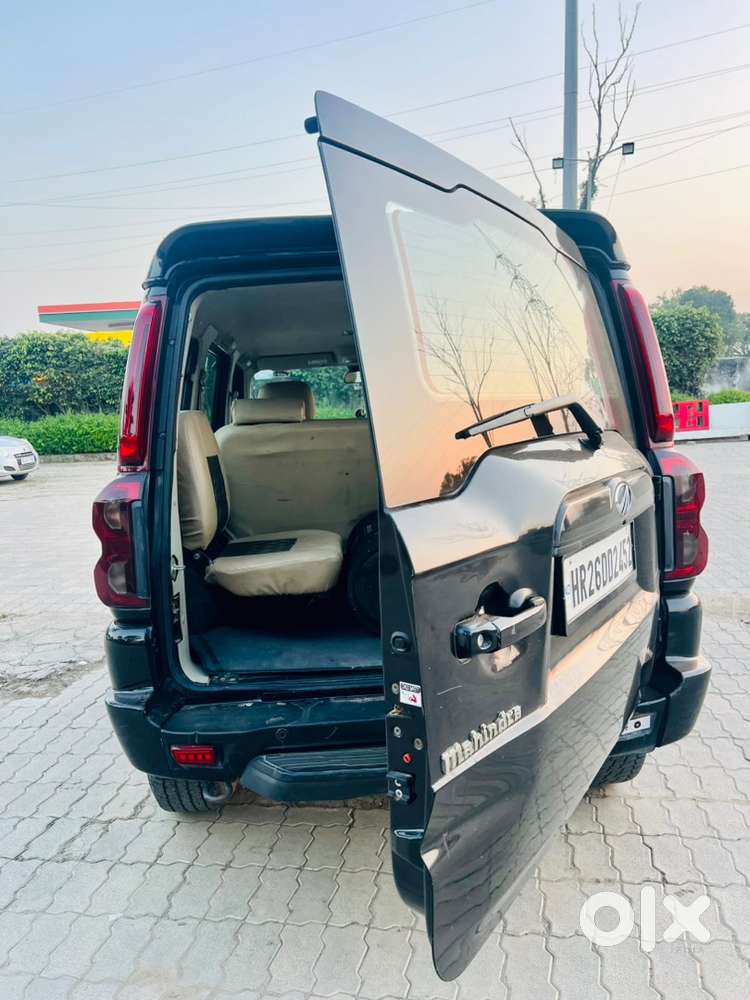 Mahindra Scorpio Classic 2017