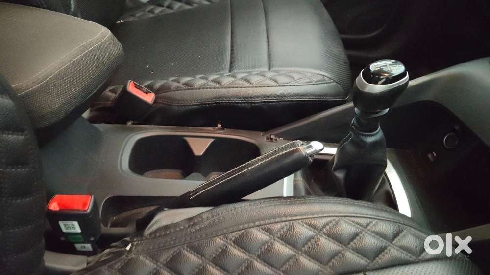 Nissan Magnite 1.0 Xv Premium, 2021, Petrol