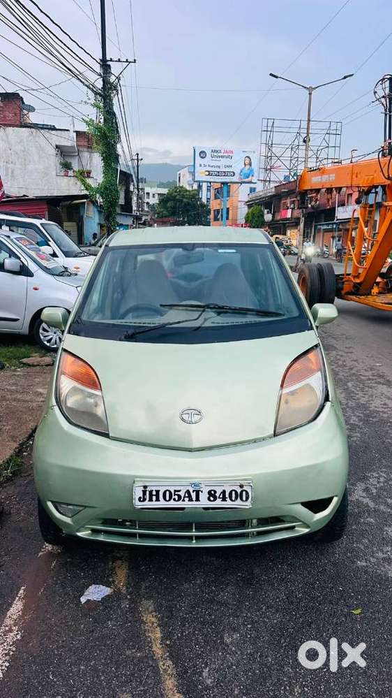 Tata Nano Xe, 2013, Petrol
