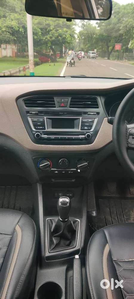 Hyundai Elite I20 Sportz (o) 1.2, 2017, Petrol