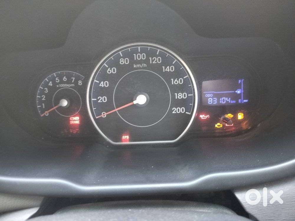 Hyundai I10 Sportz, 2014, Petrol