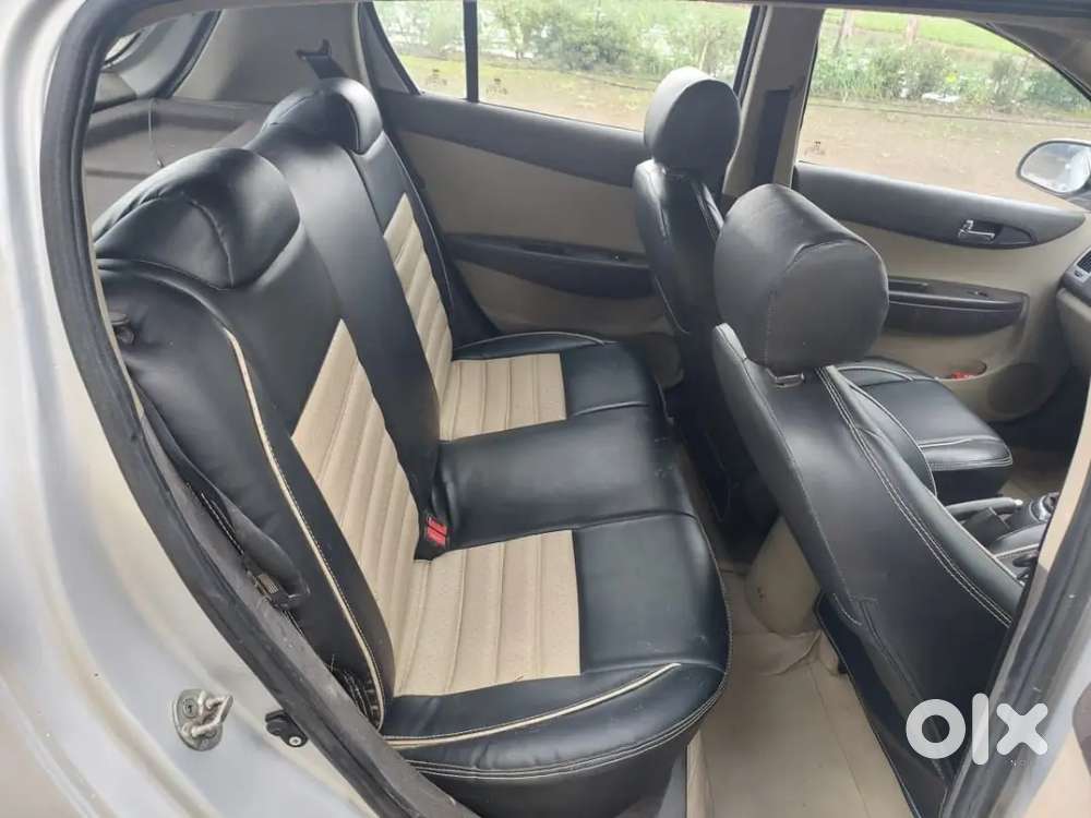 Hyundai I20 2011 Cng In Good Condition