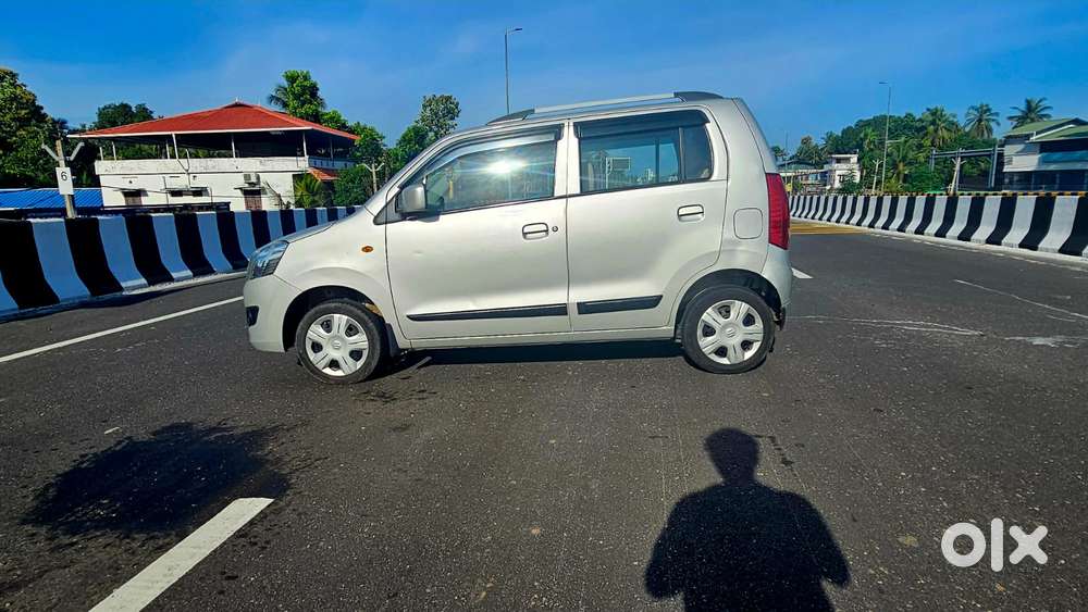 Maruti Suzuki Wagon R Amt Vxi, 2016, Petrol