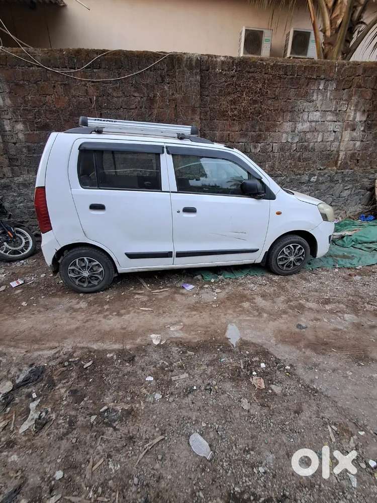 I Am Salling Because New Car