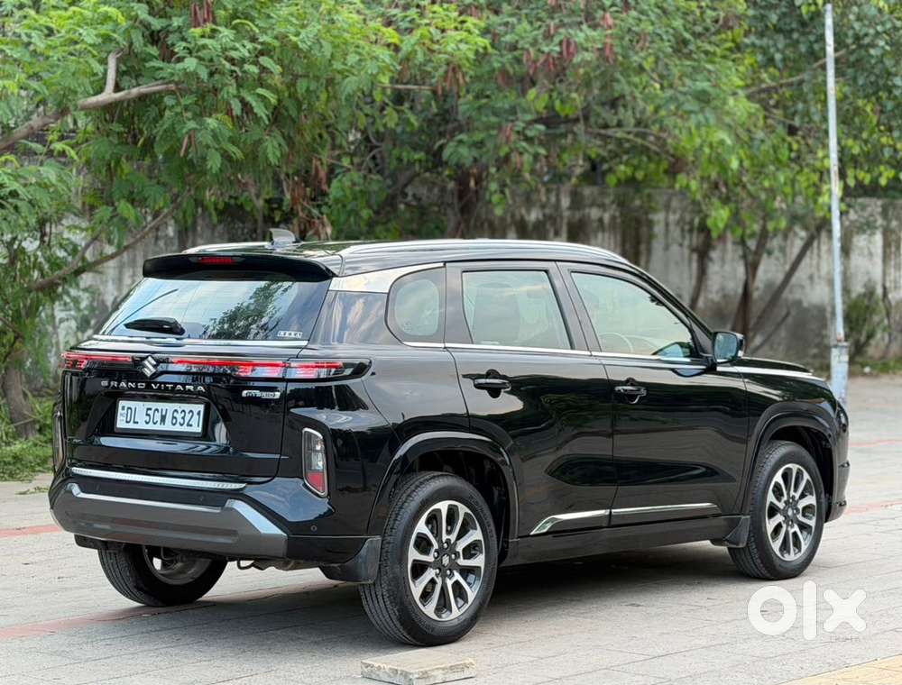 Maruti Suzuki Grand Vitara 1.5 Zeta Plus Intelligent Hybrid Ecvt, 20..