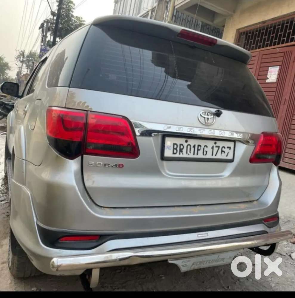 Toyota Fortuner 2015