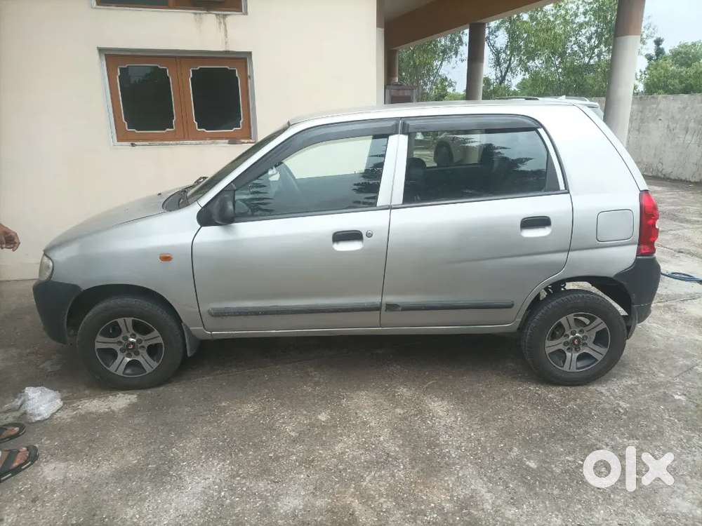 2029 Tak Passing Hai Gadi. 90000 Km Driven New Tyres Allow Wheels