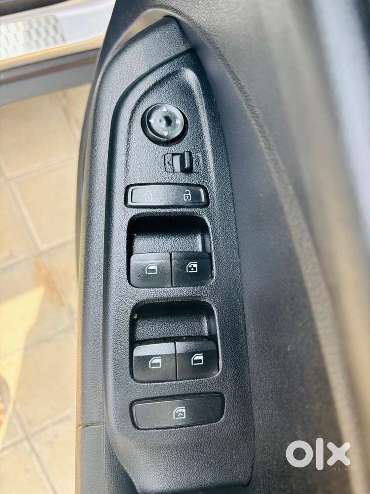 Hyundai Venue S Diesel, 2019, Diesel