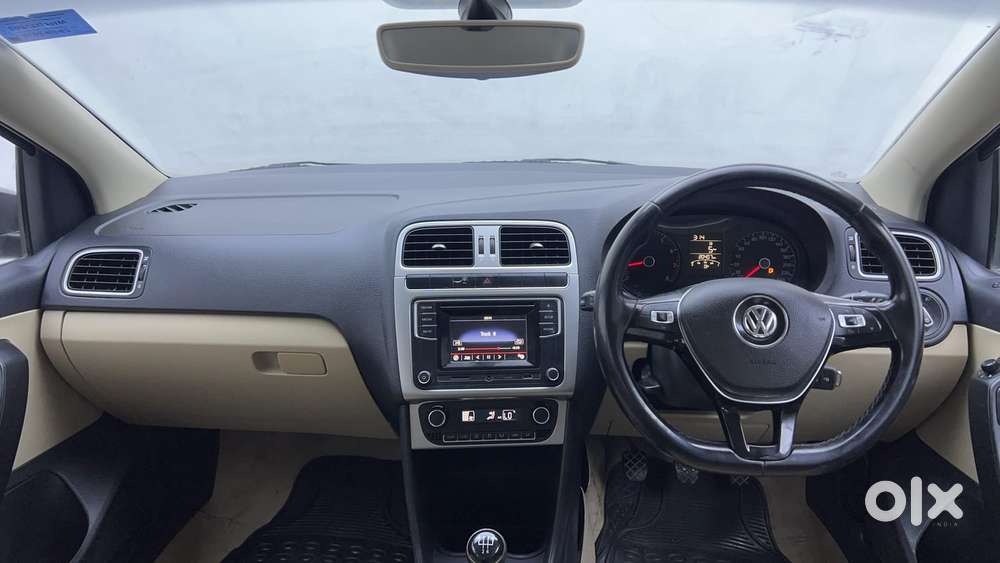 Volkswagen Ameo 1.2 Mpi Highline 16 Alloy, 2016, Petrol