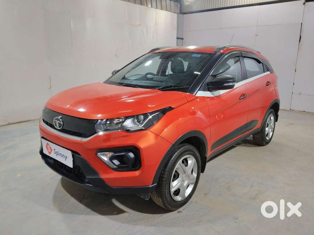 Tata Nexon 1.2 Revotron Xma Amt (s), 2022, Petrol