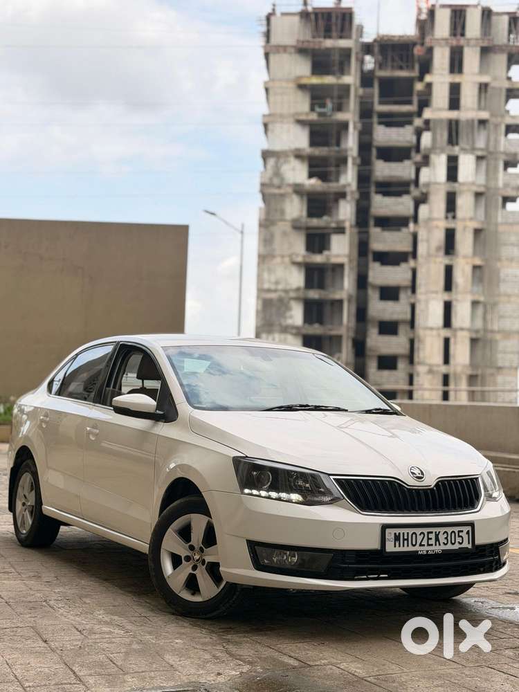 Skoda Rapid [ ] 1.6 Style Plus Mpi At, 2016, Petrol