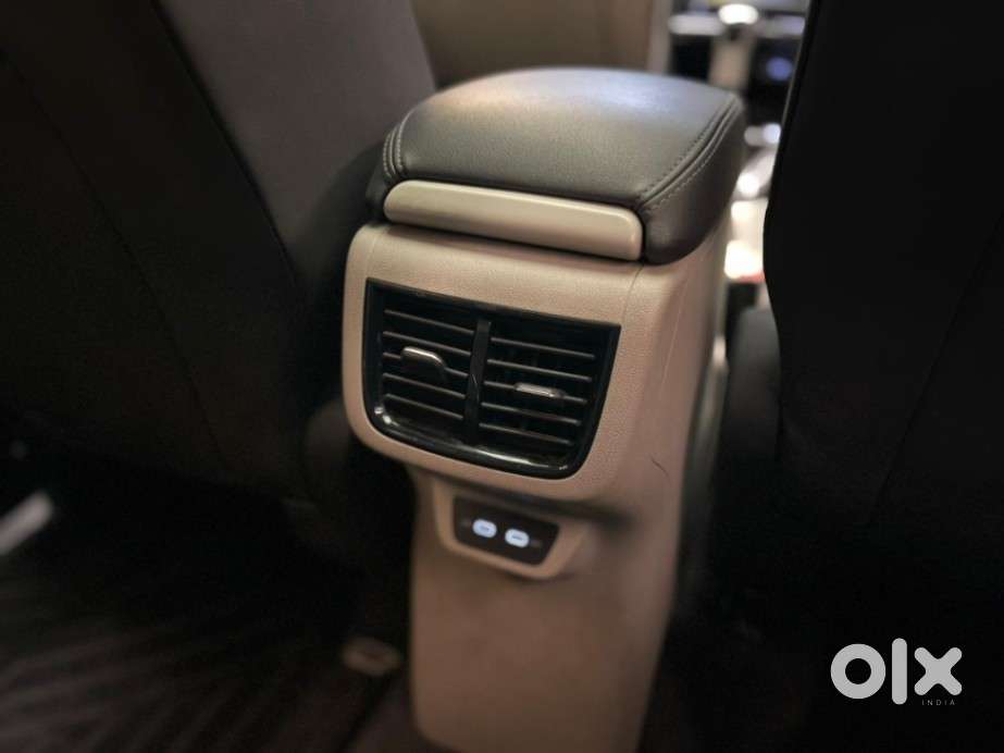 Volkswagen Taigun 1.0 Tsi Topline, 2022, Petrol
