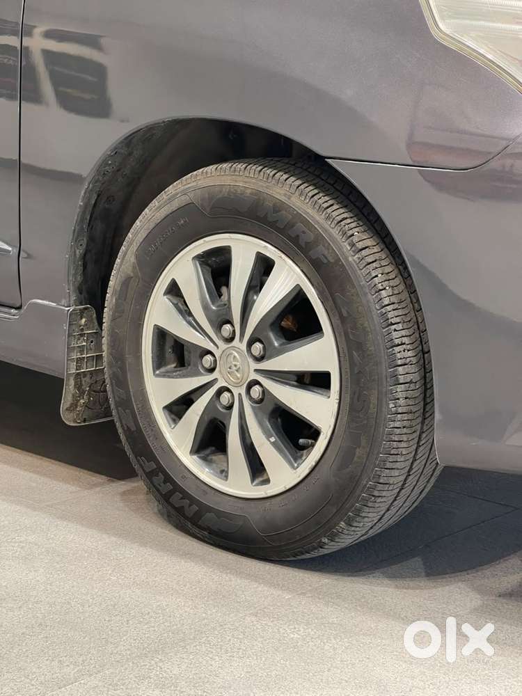 Toyota Innova 2.5 V 8 Str, 2016, Diesel