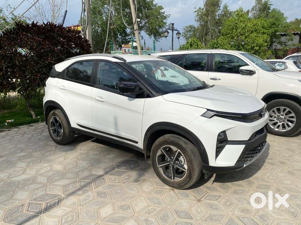 Tata Nexon Petrol 2025