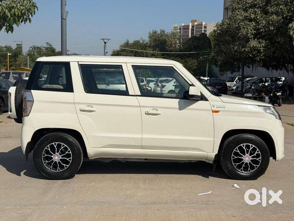 Mahindra Tuv 300 T4 Plus, 2020, Diesel