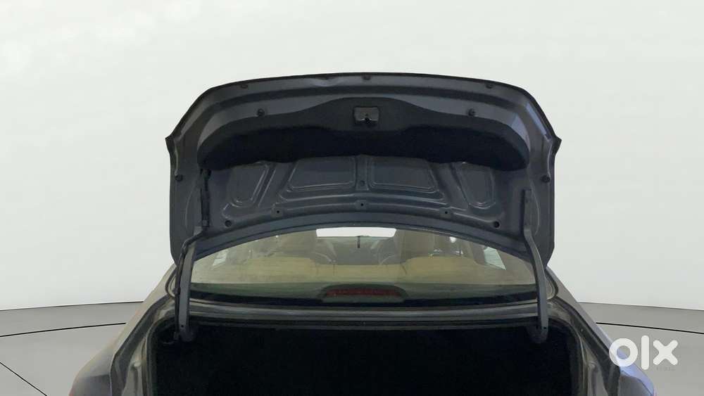Hyundai Verna [2015-2017] Fluidic 4s 1.6 Vtvt S At, 2015, Petrol