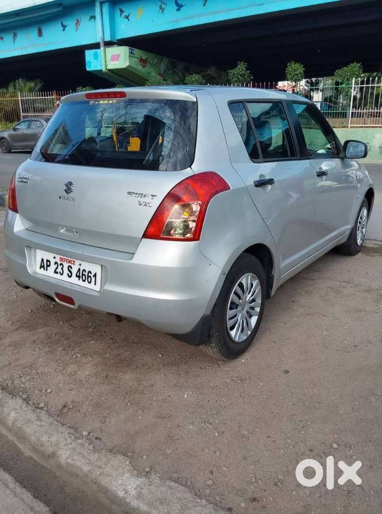 Maruti Suzuki Swift Vxi + Manual, 2009, Petrol