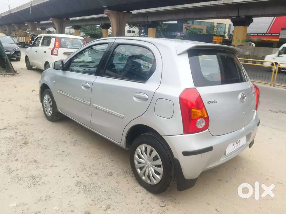 Toyota Etios Liva 1.2 G, 2012, Petrol