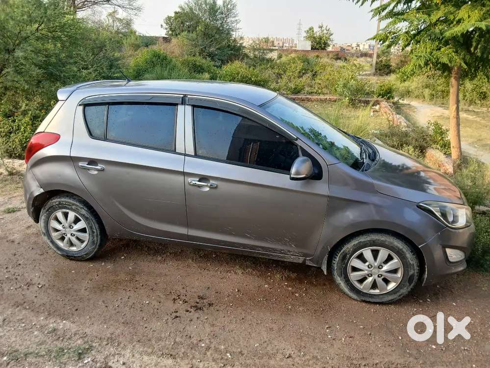 Hyundai I20 2012 Diesel 90000 Km Driven