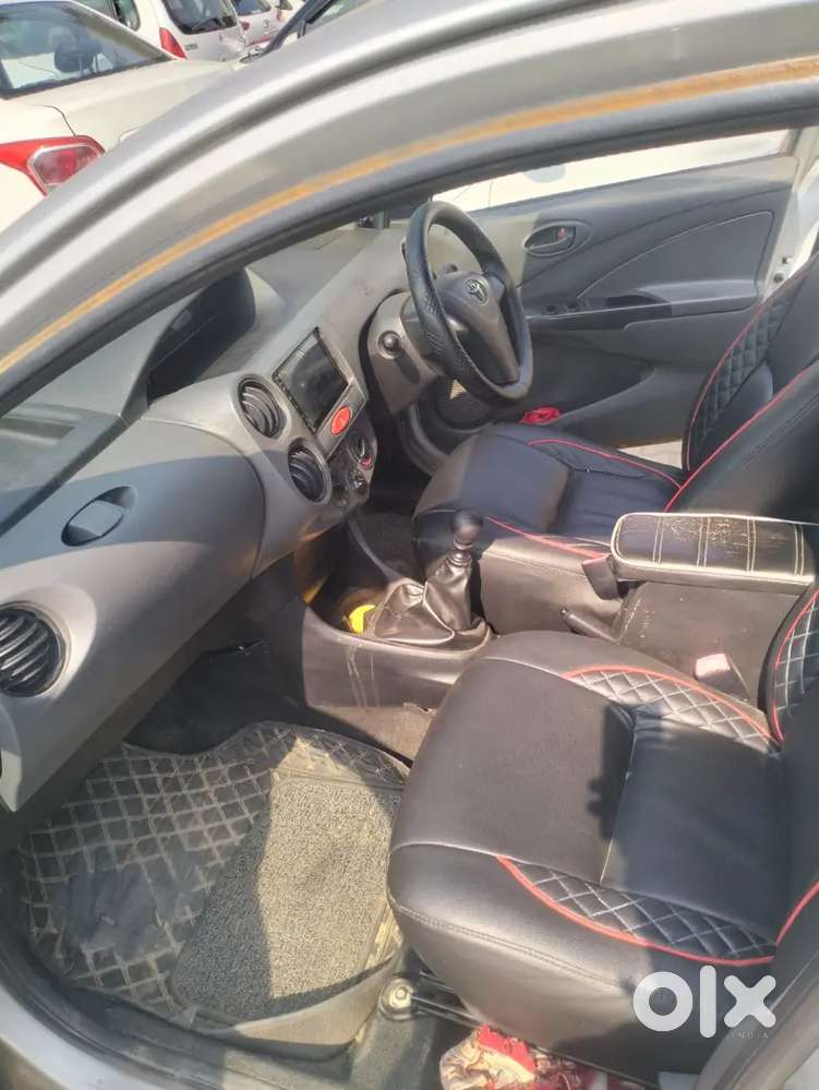 Toyota Etios Diesel [2010-2012] 2012
