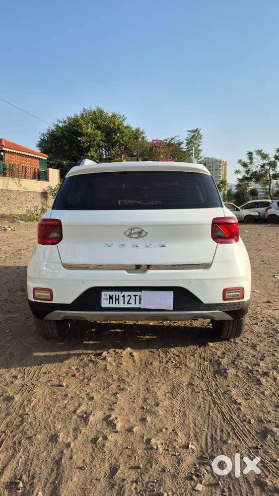 Hyundai Venue Sx, 2021, Cng & Hybrids
