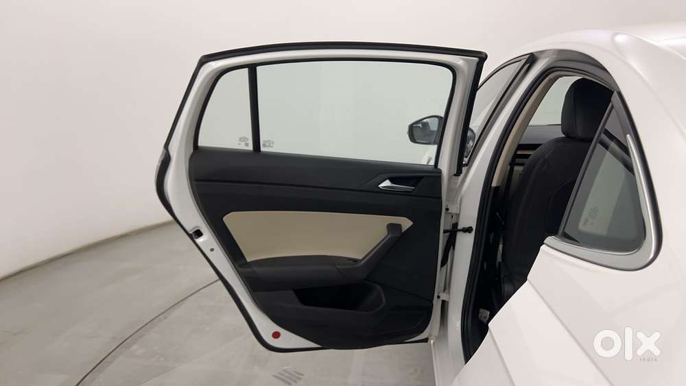 Skoda Slavia Style 1.5l Tsi Dsg, 2023, Petrol