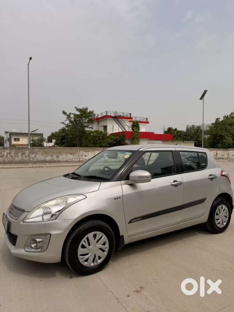 Maruti Suzuki Swift Vxi, 2016, Petrol