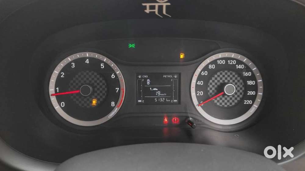 Hyundai Aura, 2022, Cng & Hybrids