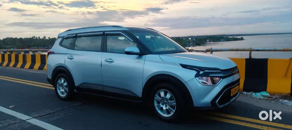Kia Carens 1.4 Premium 2023