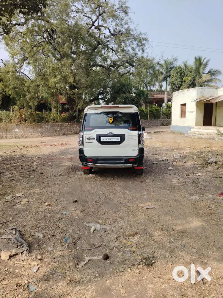 Mahindra Scorpio Diesel S2 2015