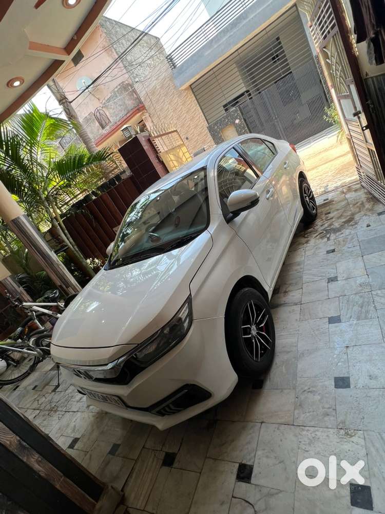 Honda Amaze 2019 Petrol Well Maintained