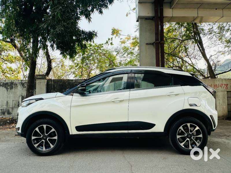 Tata Nexon 1.2 Revotron Xz Plus, 2020, Petrol