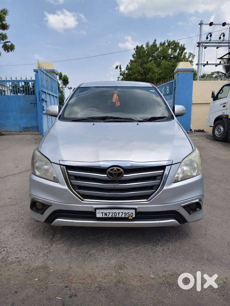 Toyota Innova 2.5 Vx 7 Seater Bs Iv, 2015, Diesel