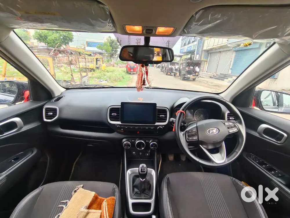 Hyundai Venue Petrol Manual 2019 Car