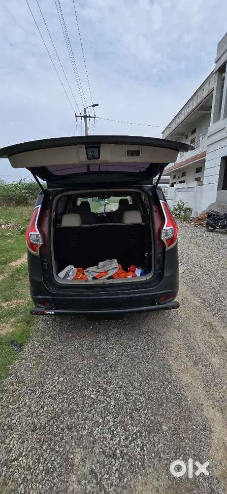 Mahindra Marazzo 2019 Diesel Well Maintained