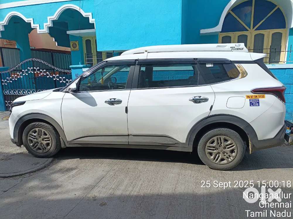 Kia Carens 2025 Cng & Hybrids 50000 Km Driven