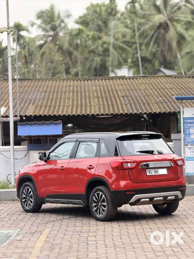 Maruti Suzuki Brezza 1.5 Zxi Smart Hybrid, 2021, Petrol