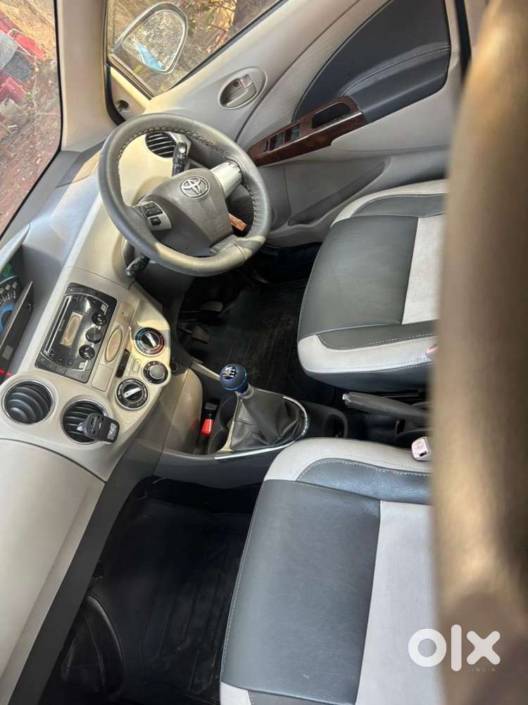 Toyota Car 2013 Petrol Manual