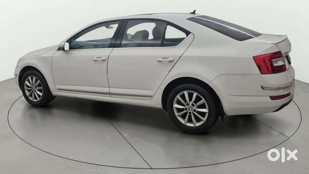 Skoda Octavia 1.8 Tsi At Style Plus, 2017, Petrol