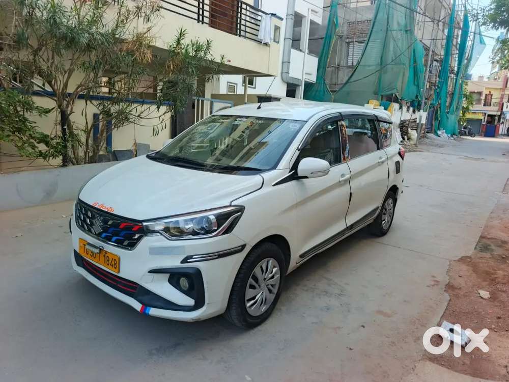 Maruti Suzuki Ertiga 2024 Petrol 90000 Km Driven