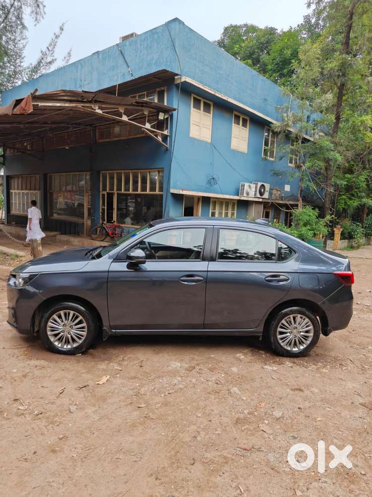 Honda Amaze Vx 1.2 Petrol Mt, 2025, Petrol