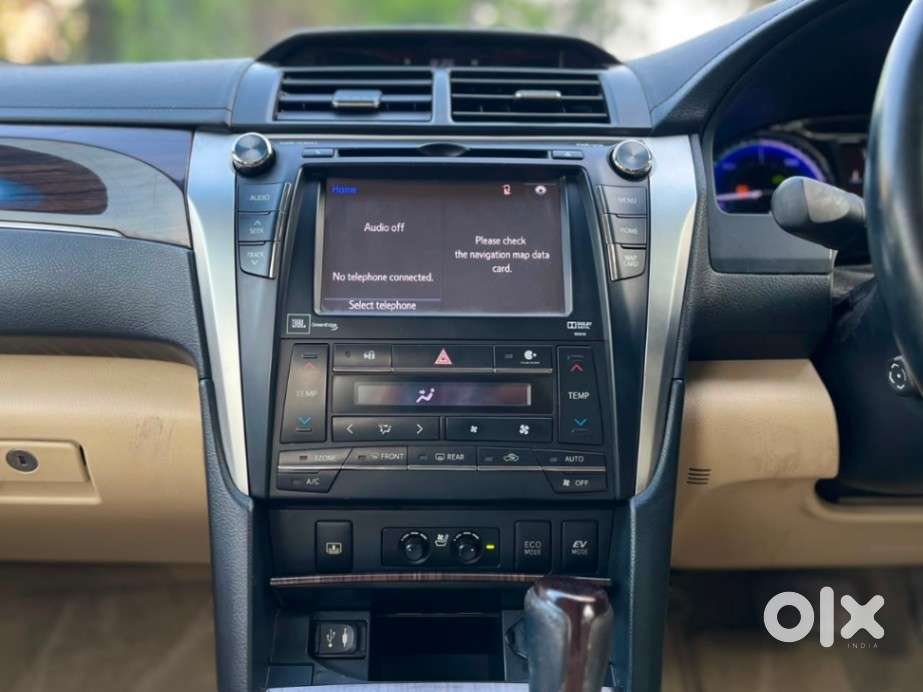 Toyota Camry Hybrid, 2017, Petrol