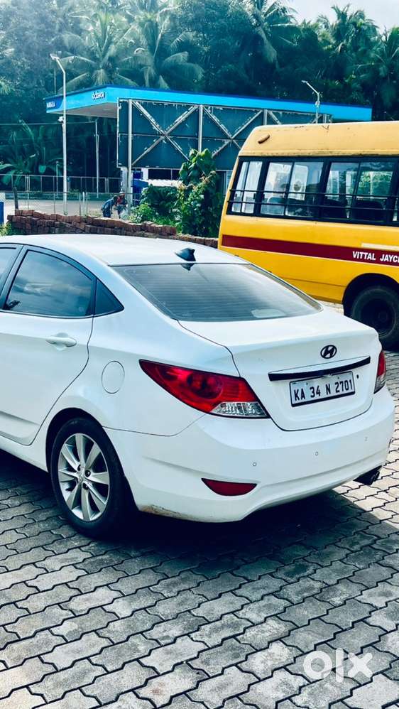 Hyundai Verna 1.6 Petrol 2013