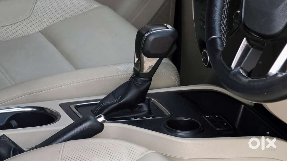 Ford Endeavour Titanium Plus 4x2, 2019, Diesel