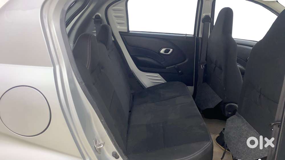 Datsun Redigo T Option, 2018, Petrol