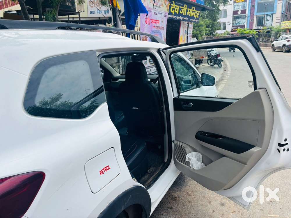 Renault Triber Petrol 2019